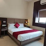 Hotel West Inn-Near Mumbai International Airport