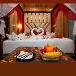 Hygenic Hotel Lotus Grand Andheri