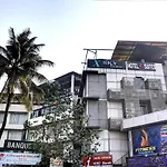 Hotel R R Suites - Near Lodha Xperia Mall