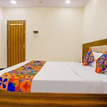 Fabexpress Galaxy Inn