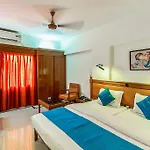 Zo Rooms Juhu Beach