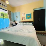 Pali Carters Building 101, 20Th Road, Khar West By Connekt Homes