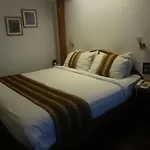 Hotel Midtown Pritam