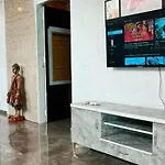 White House Goregaon