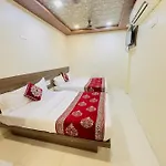 Hotel Lotus Residency
