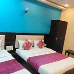 Hotel Golden Galaxy - Santacruz East