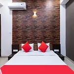 Oyo Flagship 80644 Hotel Noble Palace