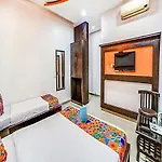 Fabhotel Glorify Palace - Nr Mumbai International Airport
