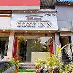 Cozy Inn T2 Mumbai Airport