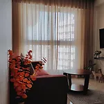 Trendy1Br+Smart Kitchen +Living Room+1.5 Toilets