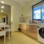 Home2 Studio Apartments