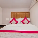 Afra Dormitory For Female & Male 5 Min From Airport