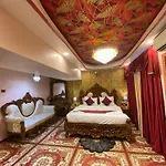Hotel 97 Inn- Andheri Versova