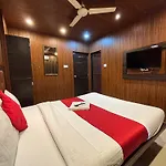 Hotel Borivali Executive - Near Borivali Railway Station