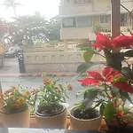 Seaview Room Bandra W Bandstand Nr Taj Women Only