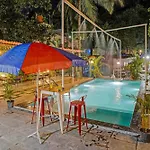 Collection O Palm Springs Beach Resort