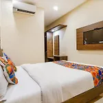 Fabhotel Vertigo Suites - Nr Bkc