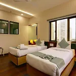 Hotel Ozone Inn Colaba