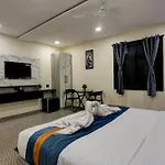 Diamond Hotel