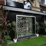 Diamond Hotel