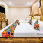 Fabexpress Orange Suites - Nr Mumbai International Airport