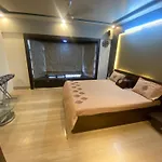 Bandra\'S Prime Luxurious 2 Bhk