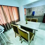 Maxxvalue - Service Apartment Marol