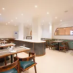 Hotel Avon Ruby Dadar