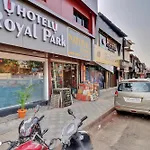 Hotel O Royal Park