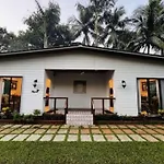 Verandah Myrah 2Bh Villa With Plunge Pool