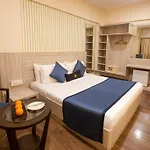 Hotel Bawa Regency