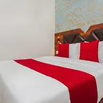 Hotel Golden Sands Inn Aslpha