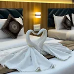 Yatri Stay Inn Mumbai Cst