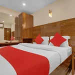 Hotel O Royal Park