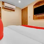 Hotel O Royal Park