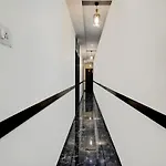 Hotel Golden Sands Inn Aslpha