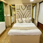 Makaan - The Luxury Homestay
