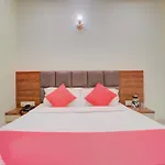 Hotel O Royal Orbit