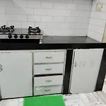 Krazyhostel
