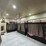 Balaji Dormitory In Andheri