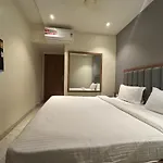 Hotel Sai Samrudhi Western Express Highway