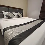 Hotel Morya Residency Parel