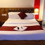 Hotel Grandeur-Near Mumbai International Airport