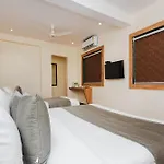 Fabhotel Airport Palace - Nr Mumbai International Airport