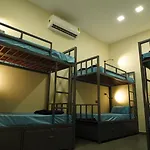 The Colaba Pod