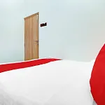 Super Hotel O Malali Residency