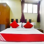 Hotel O Royal Aqua