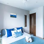 Graceful, Vivid 1Bhk Apt In Hiranandani Powai