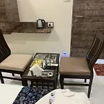 Magnet Inn Hotel T-2
