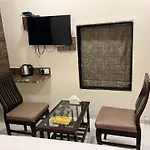 Magnet Inn Hotel T-2